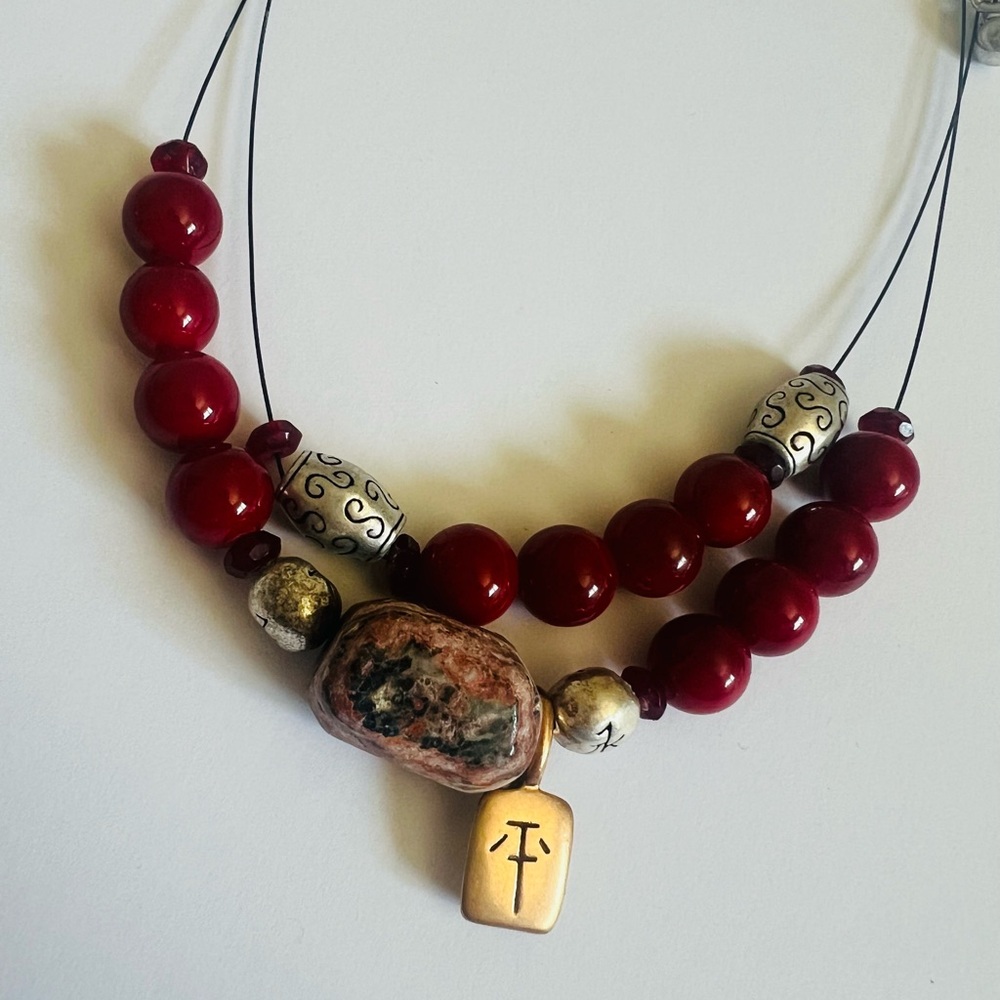 NWT Chico’s Elegant Red Beaded Necklace❤️